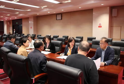 九三学社郑州市委会传达学习全国两会精神